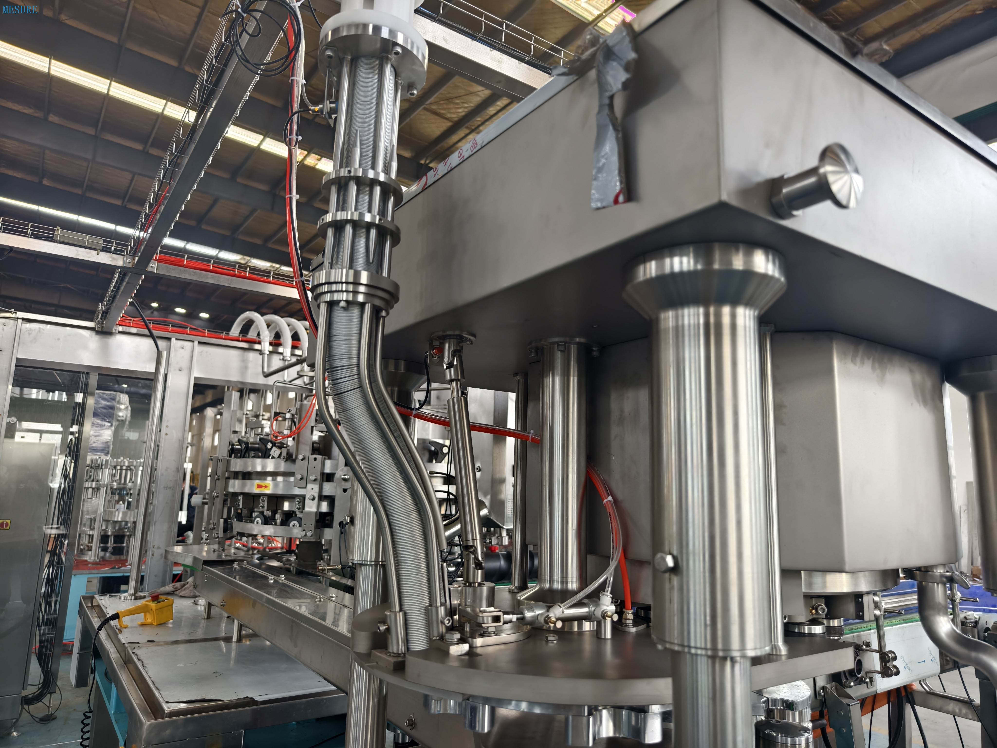 Маленькая олова с низкой ценой может напитках энергии на карбонированные напитки.