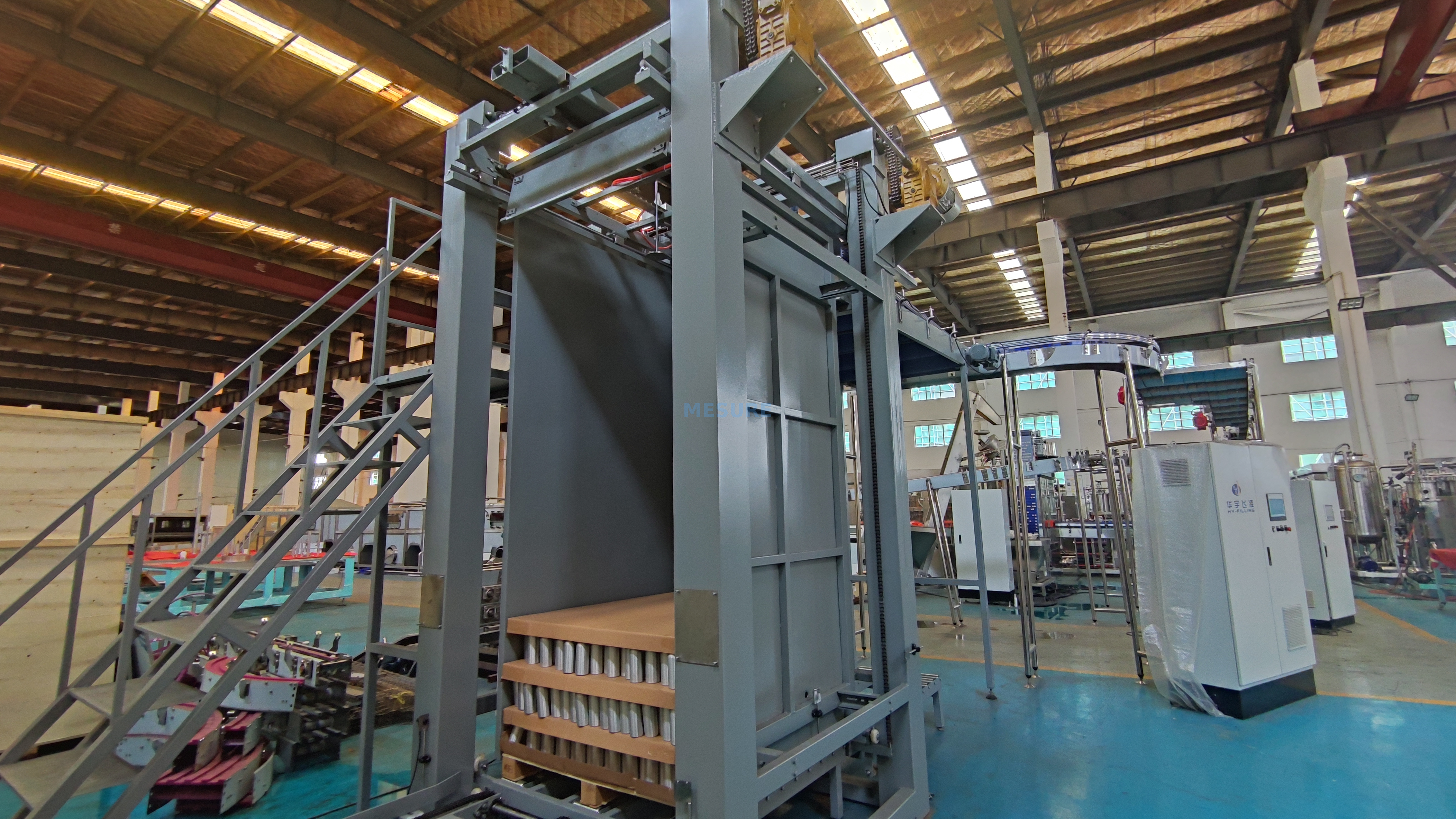 Автоматическая колонна типа робот -картонная коробка коробка коробки 5 галлона стеклянная бутылка банки с бочкой.