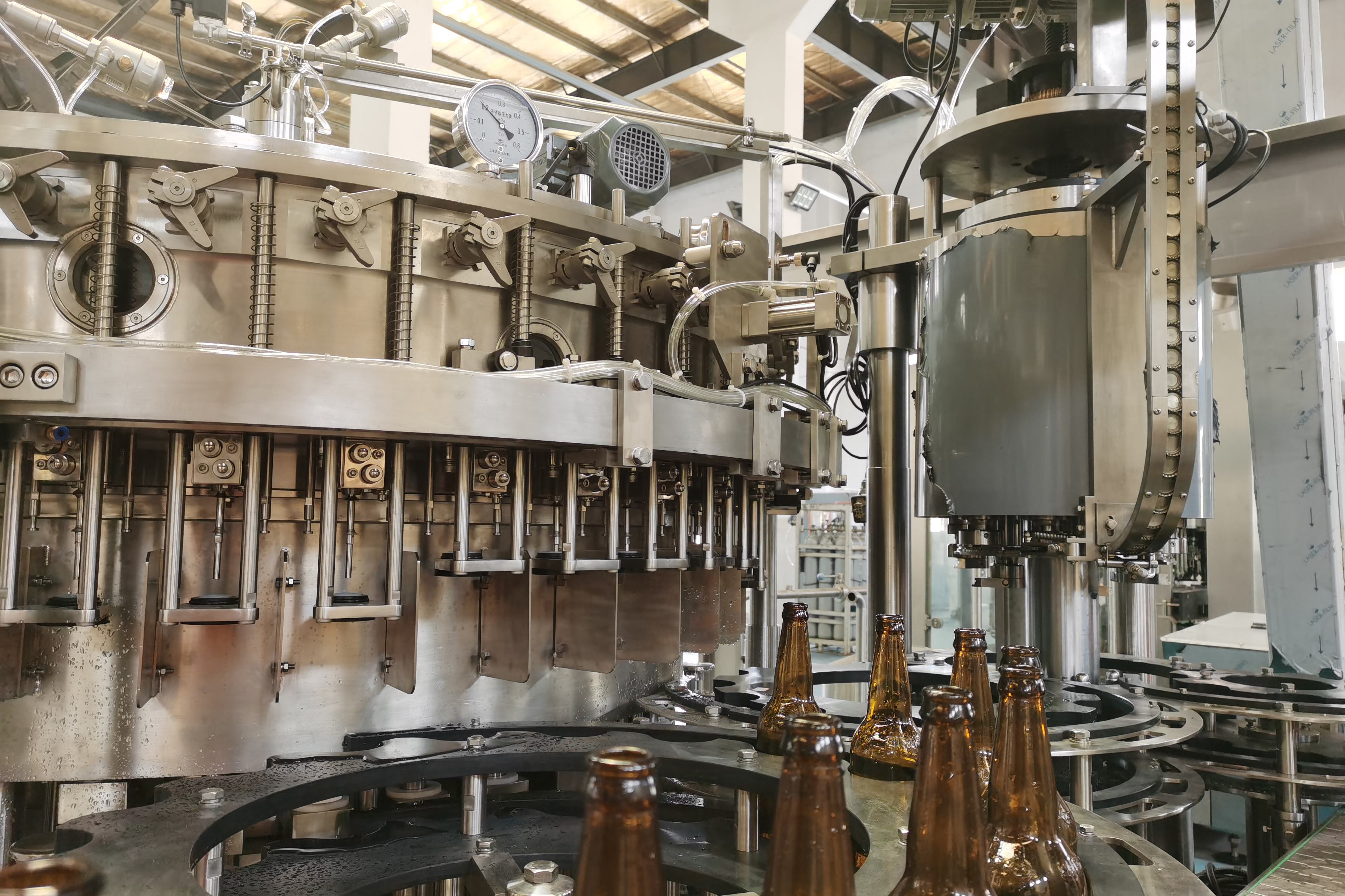 Стеклянная бутилированная пивная начинка 