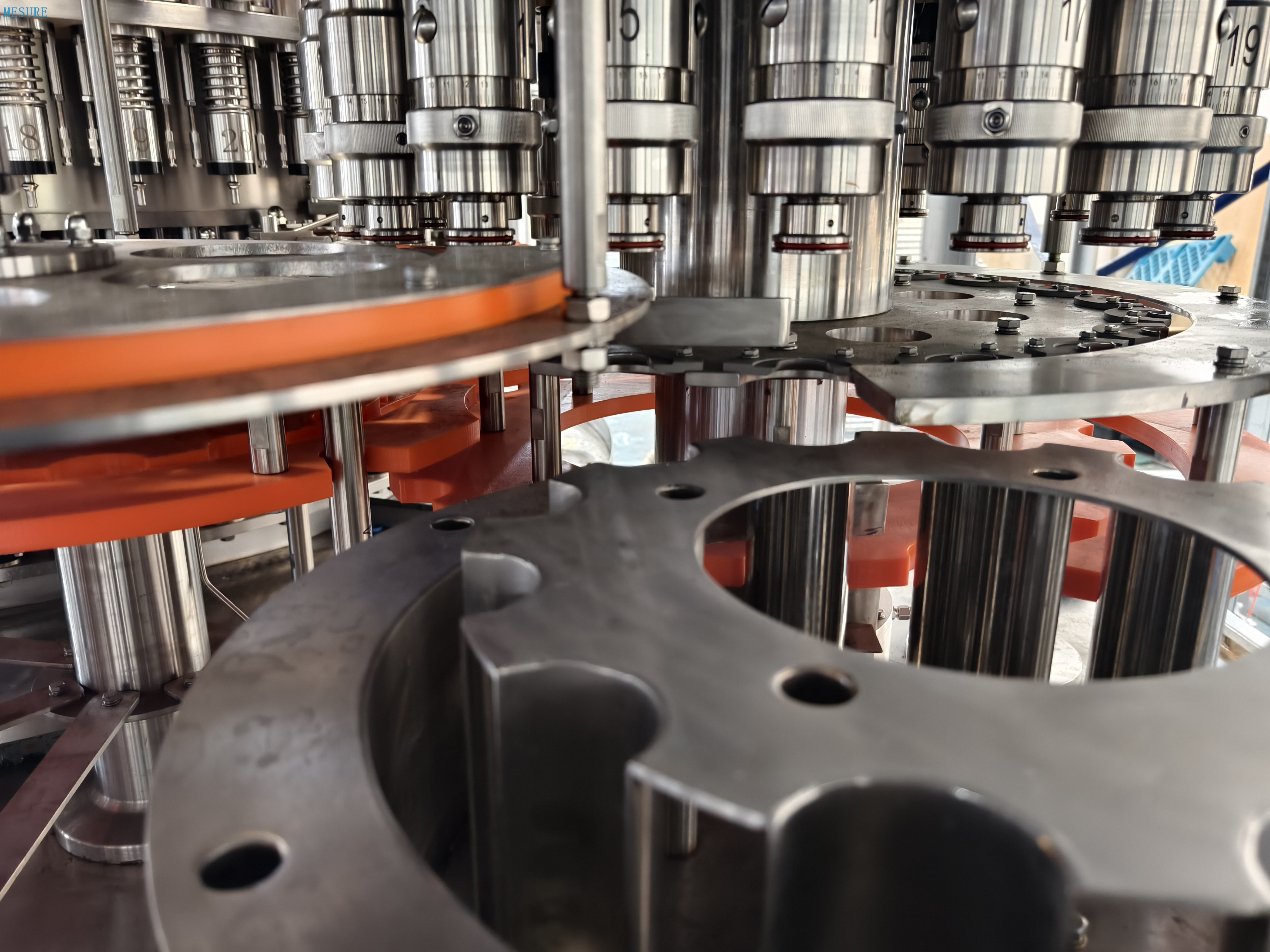 Hot Fill Line Line: Blowing Fipling Copping Combi Machine для соков | Пользовательская высокая выходная сигнала 18000 млрд в час