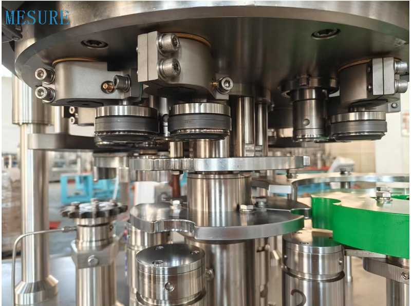 Пользовательские машины для заполнения для пива/газированных напитков | Эффективная линия упаковки малого бизнеса с герметизацией